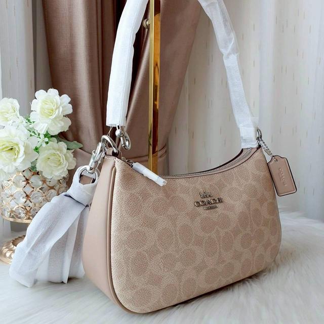 COACH Teri Shoulder Bag