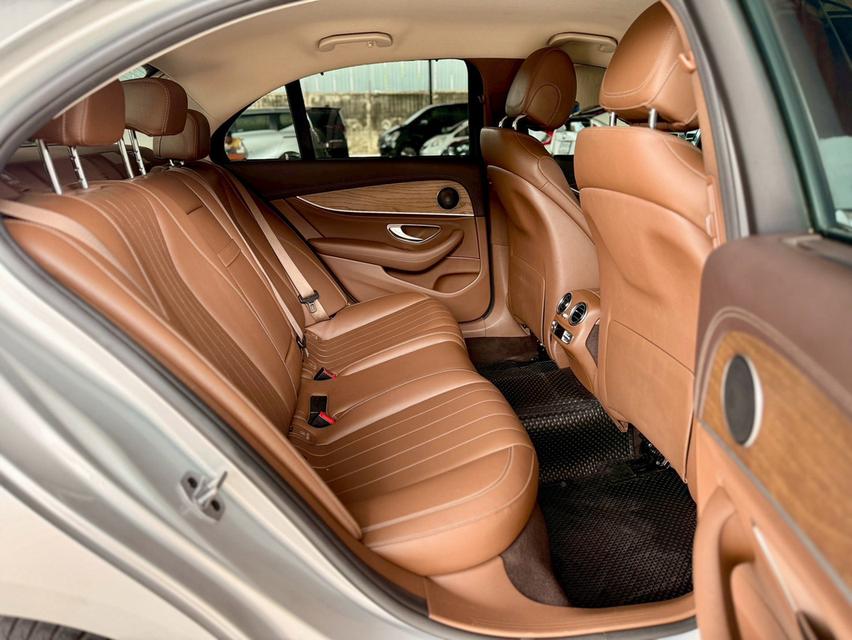 ปี 2019 BENZ E-CLASS, E350e 2.0 EXCLUSIVE 10