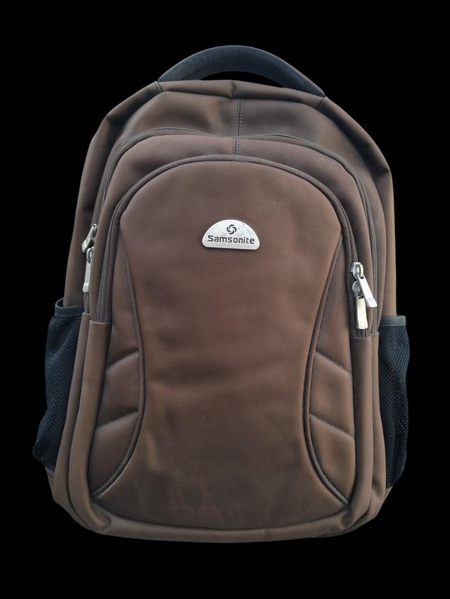 กระเป๋าเป้ Samsonite มือสอง กระเป๋าที่เราซื้อมาใช้เอง สีน้ำตาล มีช่องใส่ของหลายช่อง แบ็คแพ็ค 2-3 คืนได้สบายๆ รูปที่ 10