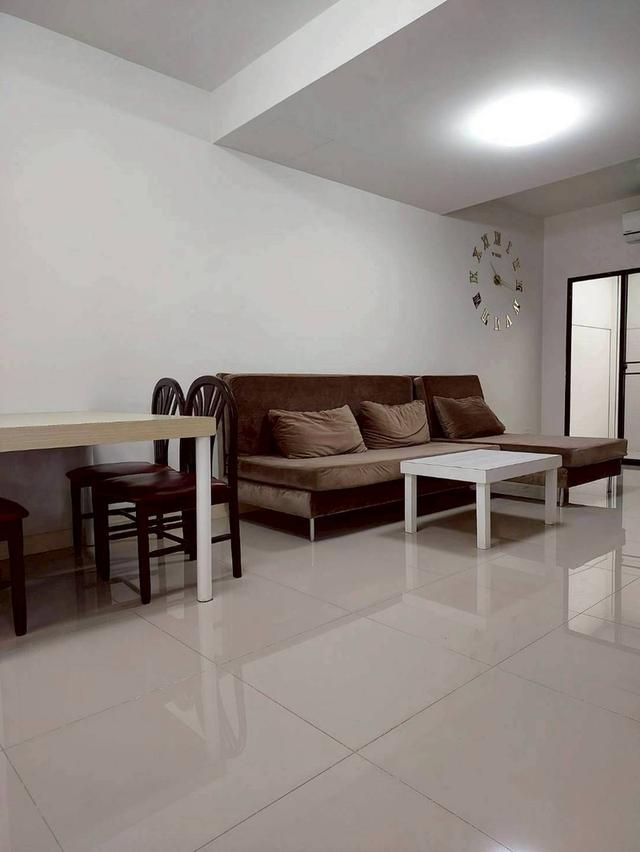 ให้เช่าทาวน์เฮ้าส์ 2 ชั้น หมู่บ้านเดอะคอนเน็ก พัฒนาการ ใกล้รถไฟฟ้าสายสีเหลือง (N.1954) 2