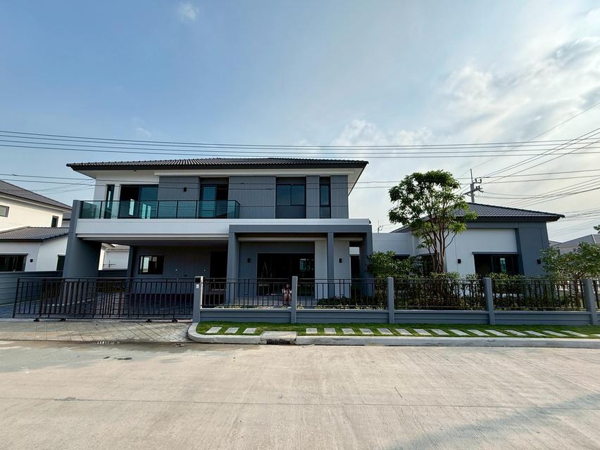 ให้เช่าบ้านเดี่ยวหลังใหญ่ เซนโทร ทวีวัฒนา(Centro Thawiwatthana)   แปลงหัวมุม  ตกแต่งบิ้วอินพร้อมเข้าอยู่ 1