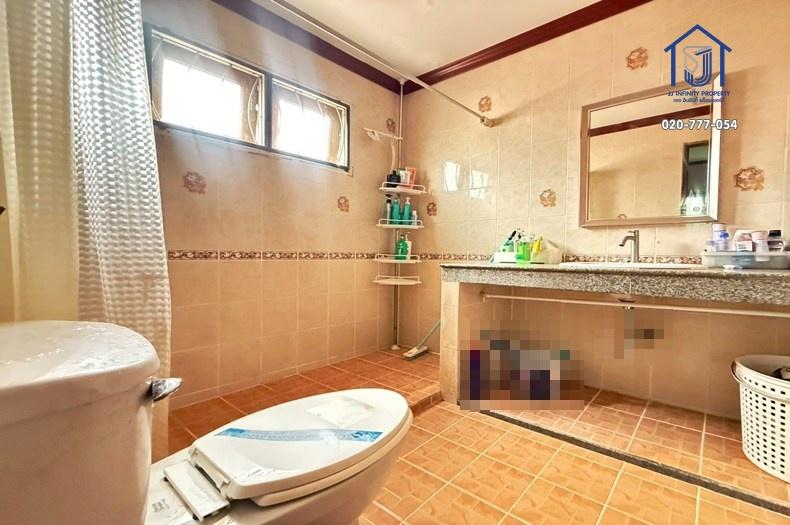 ขายบ้านเดี่ยว 2 ชั้น หมู่บ้าน เค.ซี.พาร์ควิลล์ 2  ซอยเลียบคลองสอง29 ใกล้ทางด่วนกาญจนาภิเษก 10