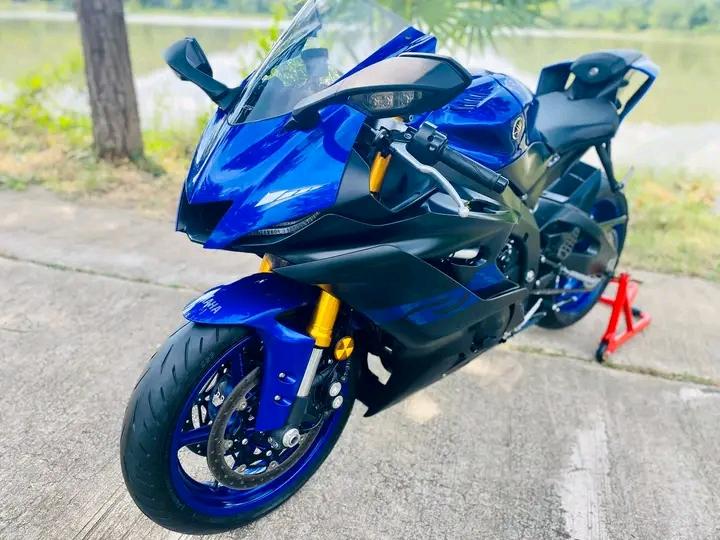 Yamaha R6 สีน้ำเงิน 2