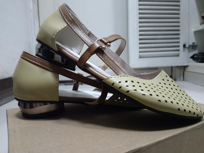 รองเท้าแฟชั่น (ของใหม่) size 39