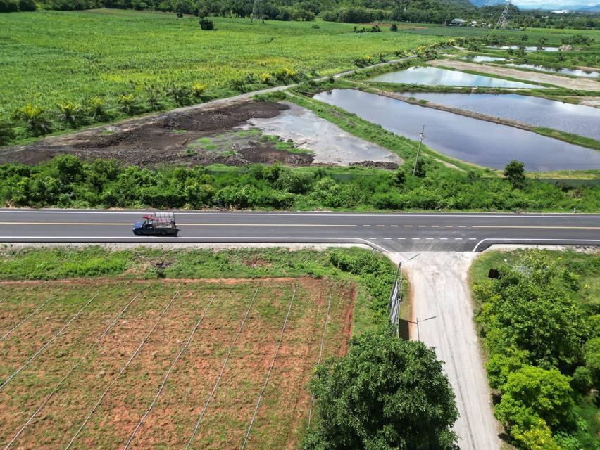 ที่ดินติดลาดยางหลัก กาญจนบุรี 3