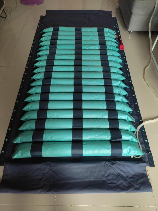 เตียงไฟฟ้าผู้ป่วยมือสองรวมที่นอนเป่าลมสำหรับแผลกดทับ รูปที่ 5