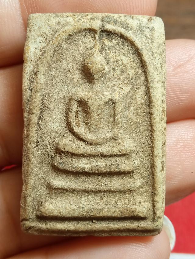 พระเครื่องพระสมเด็จวัดระฆังหิ้งๆวันนี้แบ่งปันพระบ้าน