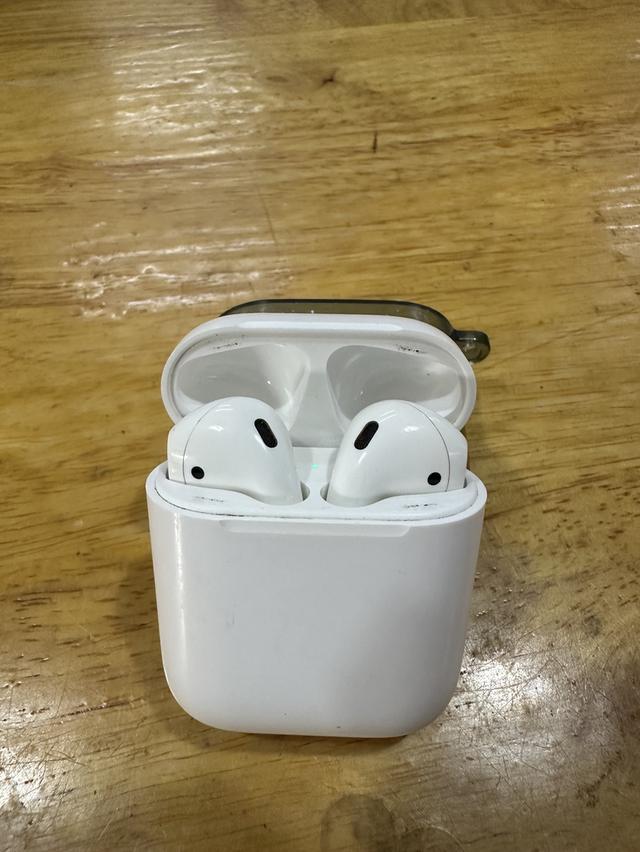 AirPods 2 มือสอง 1