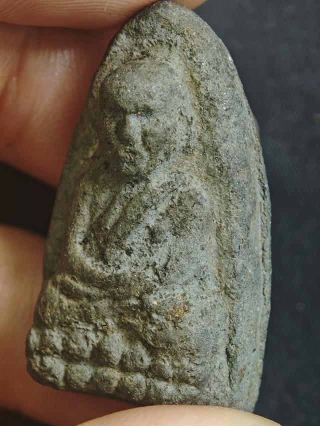 พระหลวงปู่ทวดเนื้อว่าน พิมพ์ c