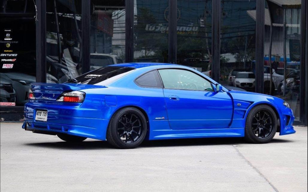 Nissan Silvia S15 รถสีสวยมือสอง 4