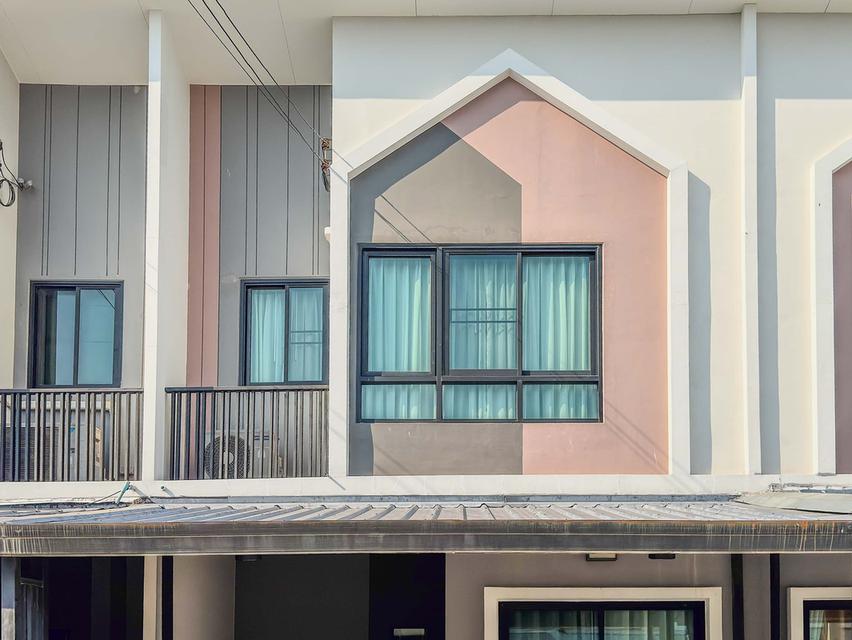 เจ้าของขายเอง! The Thamm Iconic อ่อนนุช – มอเตอร์เวย์ ทาวน์โฮม 2 ชั้น (ลาดกระบัง) 1