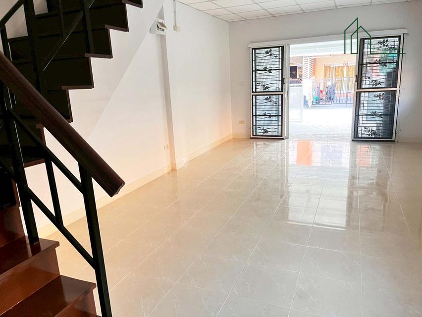 ทาวน์เฮ้าส์ 2 ชั้น ม.ชายคลอง หลังริม บางบ่อ สวยพร้อมอยู่ 17