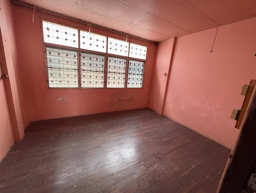 ขายอาคารพาณิชย์ 4ชั้น ทำเลดี ในตลาดศรีเทพ2 อำเภอตาคลี จังหวัดนครสวรรค์ 7