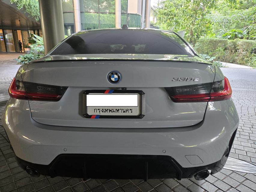 2024 BMW 330e plug-in hybrid วิ่งน้อย 14,000 กม. มือเดียว สภาพใหม่ รถสวยมาก เจ้าของขายเอง 7