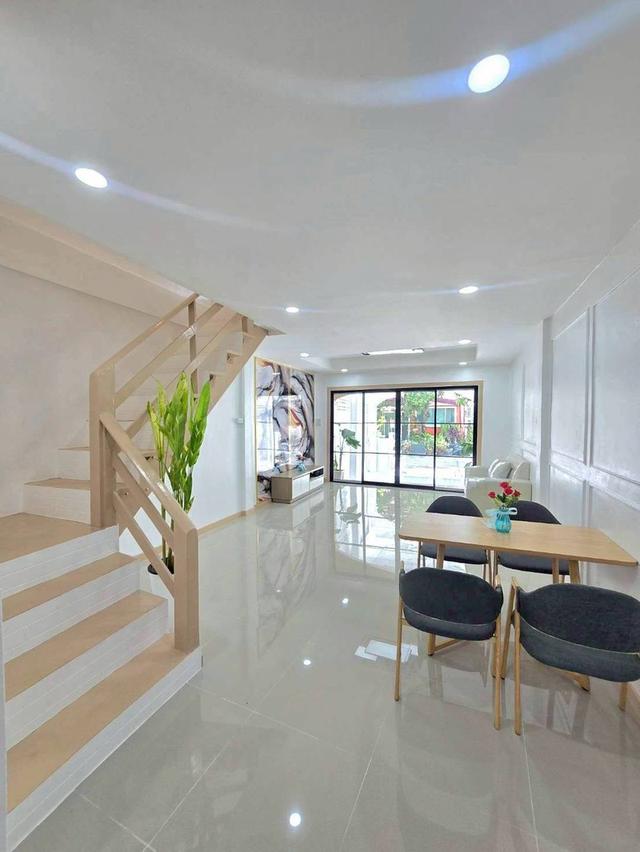 หมู่บ้านศรีประจักษ์4 12
