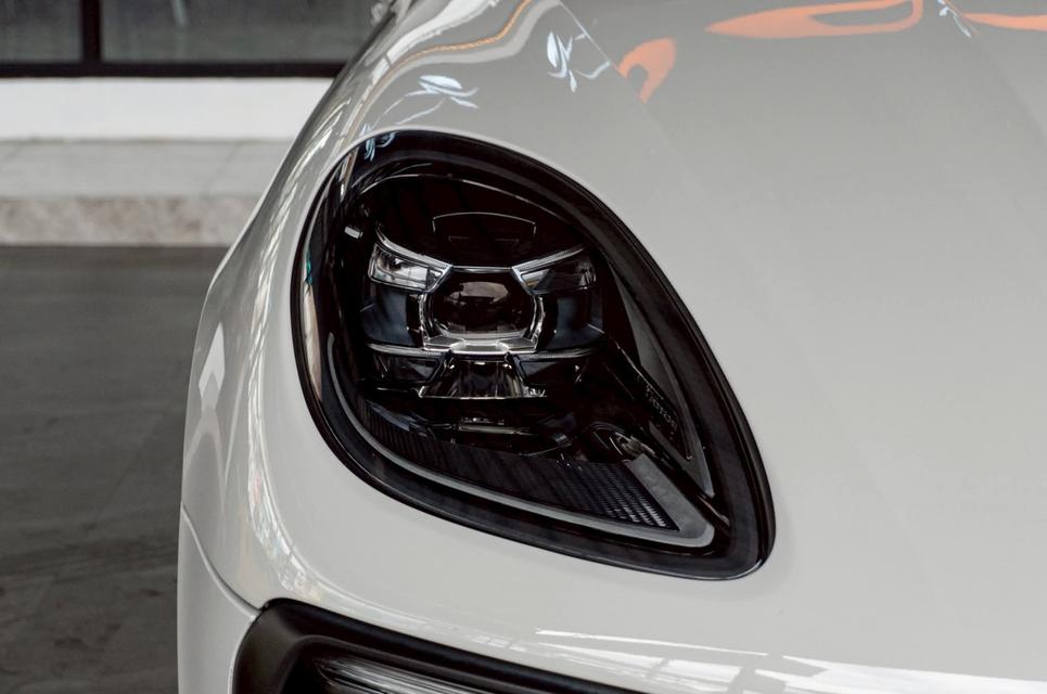 Macan 2.0 Sport 4WD 2022 รูปที่ 5