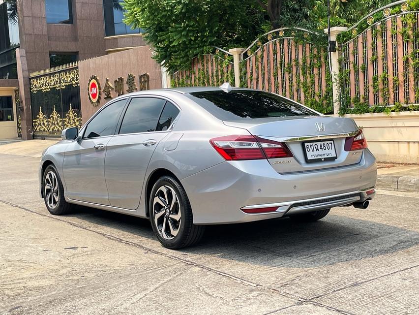 HONDA ACCORD 2.0 EL (MNC) ปี 2018 สภาพนางฟ้า 2