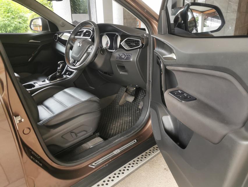 MG GS 1.5X turbo sunroof สภาพเช็คศูนย์ MG 6