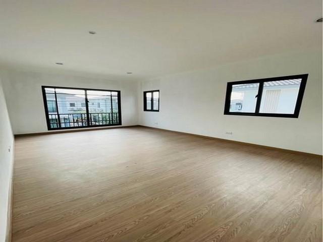 ขายบ้านเดี่ยว โซนสุขาภิบาล2 โครงการ เดอะแพลนท์ บางนา-วงแหวน บ้านหันทิศใต้ 9