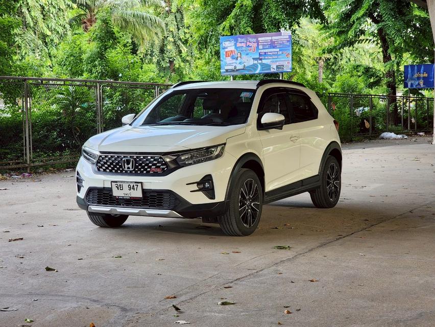 ขายรถ Honda WR-V 1.5RS ปี 2023 สีขาว เกียร์ออโต้