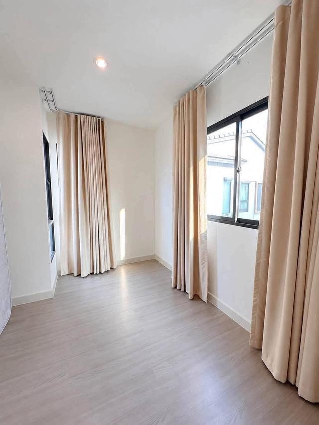 ขายบ้านแฝด หมู่บ้านอณาสิริบางนา บ้านสวยสไตล์นอร์ดิก น้ำไม่ท่วม ใกล้บายพาสบางบ่อ (N.2378) 9