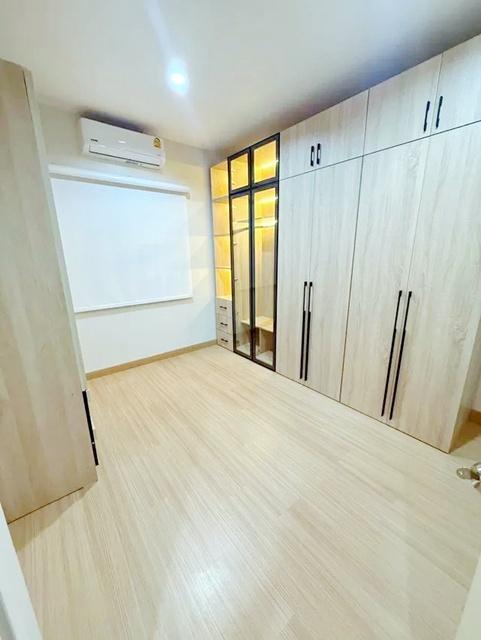 5นอน รร.สารภีพิทยาคม 2.5 กม. ให้เช่าบ้านเดี่ยว 2 ชั้น จัดเต็มเฟอร์ฯ เครื่องใช้ไฟฟ้า 3 น้ำ 100 ตร.วา. 200 ตร.ม. ตลาดยางเน 8