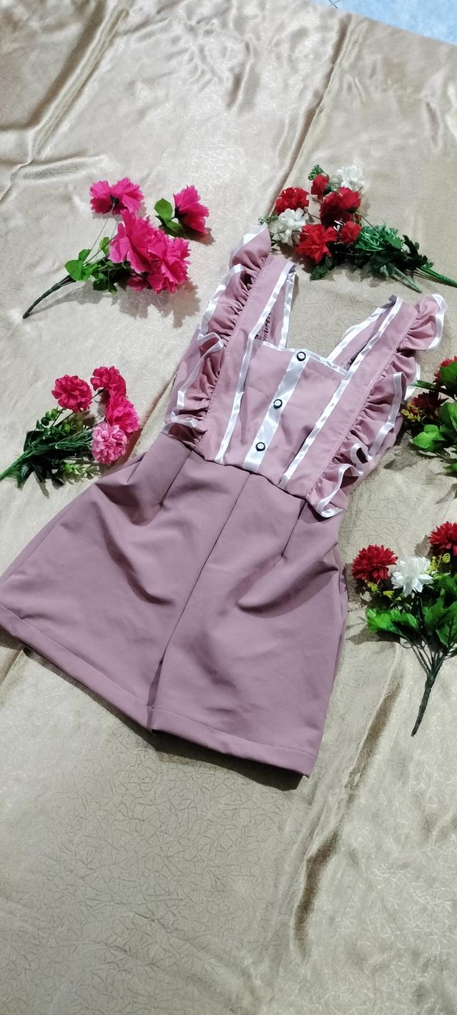 เสี้อผ้าสตรีชุดจั้มสั้นจั้มยาว