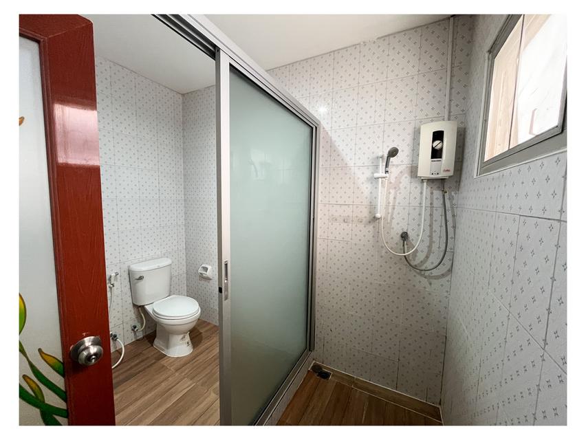 บ้านเดี่ยวให้เช่าพื้นที่กว้าง 64 ตารางวา 6