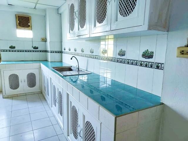 ตลาดลำผักชี 1.2 กม.ให้เช่าอาคารพาณิชย์ 4.5 ชั้น ทำเลสุวินทวงศ์ 21-35 21ตร.วา. 350ตร.ม. รร. หนองจอกพิทยานุสรณ์ 2.5 กม 4