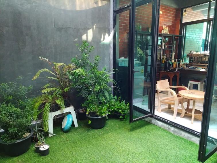 บ้านที่อยู่อาศัย 2 ชั้น 2 คูหา 5