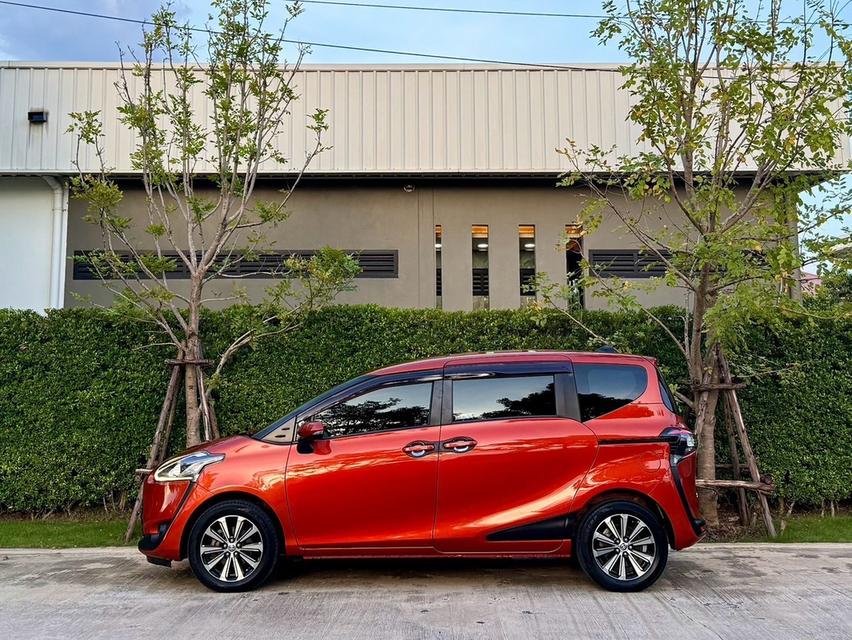 (แจ้งรหัสรถ CH62) #Toyota #Sienta 1.5 V ปี 2017 รุ่นท็อป รูปที่ 6