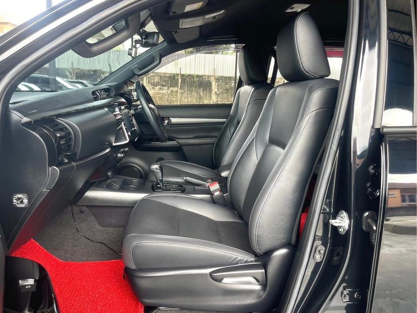 2021 TOYOTA HILUX REVO 2.4 ROCCO PRERUNNER DOUBLE CAB  11