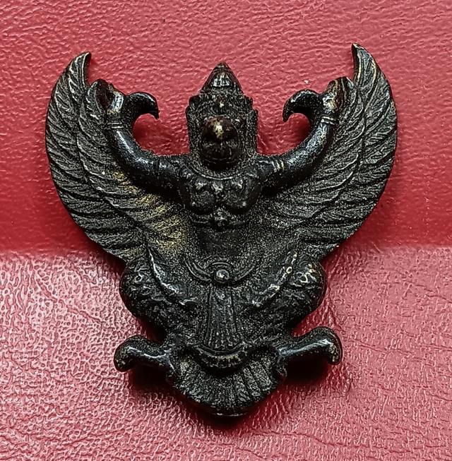 พญาครุฑหลวงปู่เส็งวัดบางนา