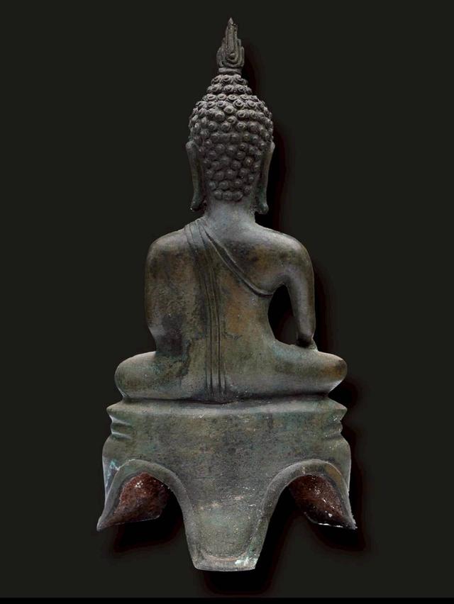 พระกำแพงสามขาหน้าตัก5นิ้ว รูปที่ 2