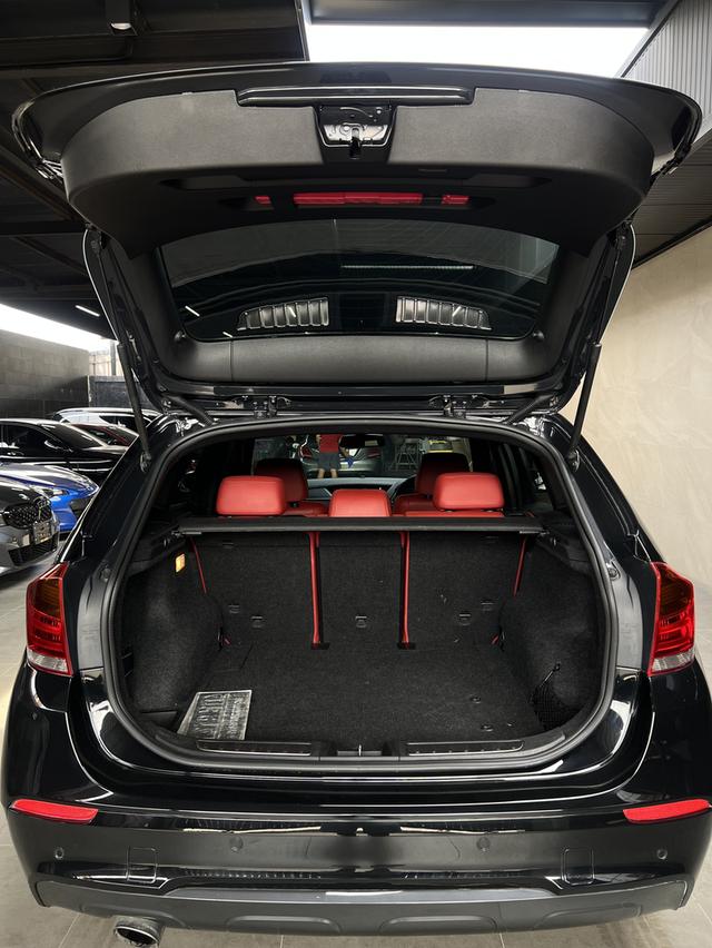 BMW x1 sDrive18i M Sport 12