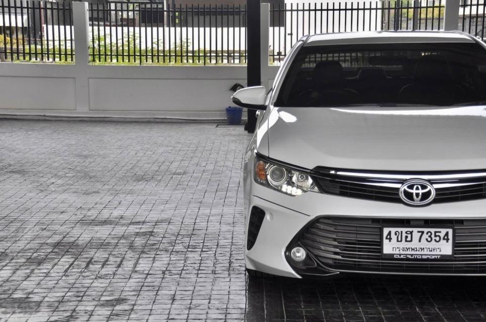 Toyota camry 2.0G Extremo MNC D4S ปี 2017 7