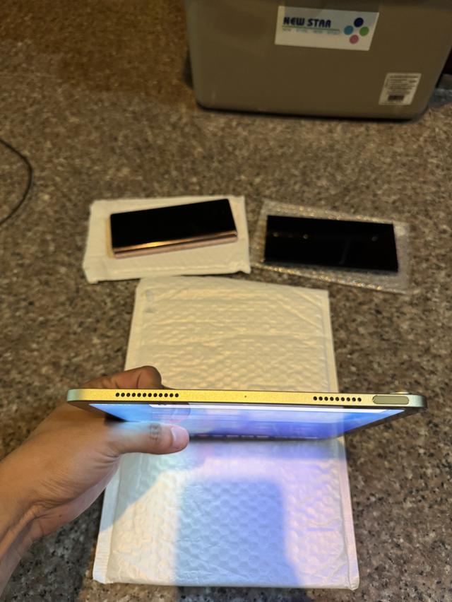 ขายiPadAir4สีใหม่หายากGreen64กิ๊กสูนTrueไร้รอยตกใช้งานดีทุกๆฟังชั่นถูกๆ