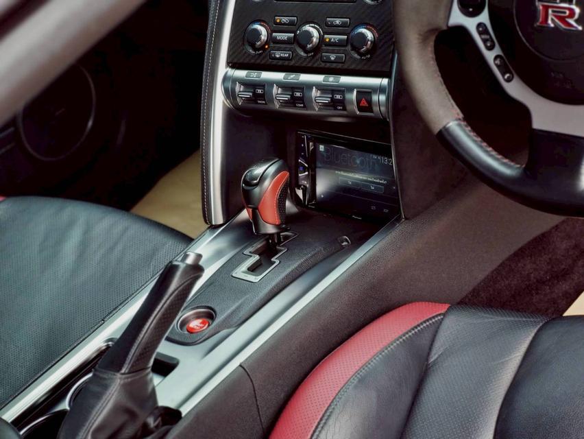 ขาย Nissan GT-R R35 ปี11 9