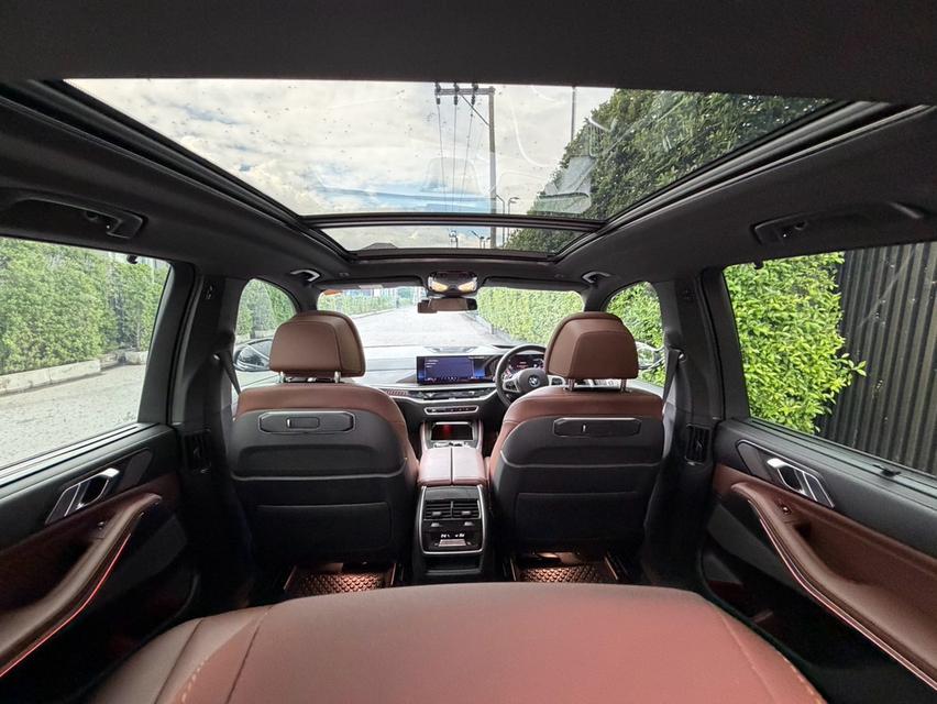 (แจ้งรหัสรถ AP119) BMW X5 30d msport Lci 2024 สี ดำ รูปที่ 12