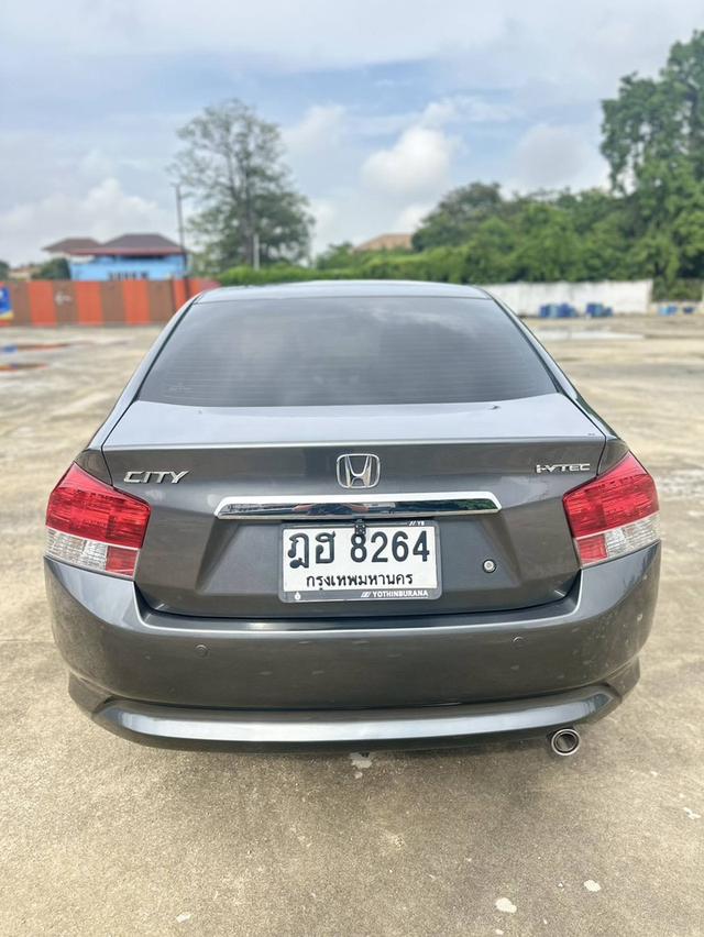 Honda City 1.5V ปี 2010  ไม่เคยแก๊ส 4