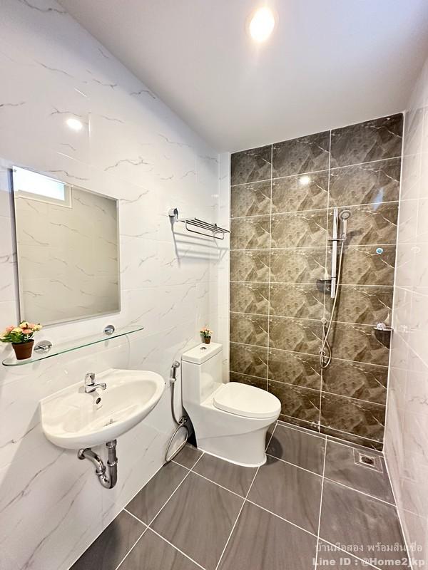 ณราธร สุวินทวงศ์ 12