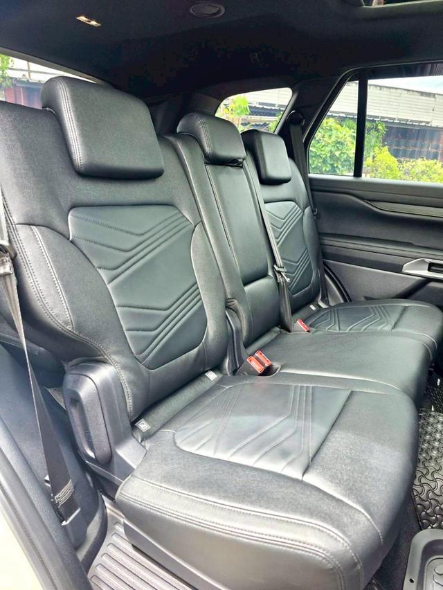 Ford Everest Titanium+ 2.0 Bi-Turbo 2WD สีขาว ปี 2023 ไมล์ 30,000กม. 13
