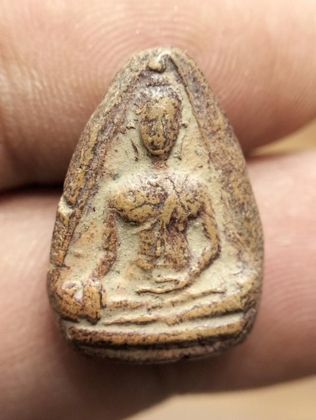 พระนางกลีบบัว กำแพงเพชร