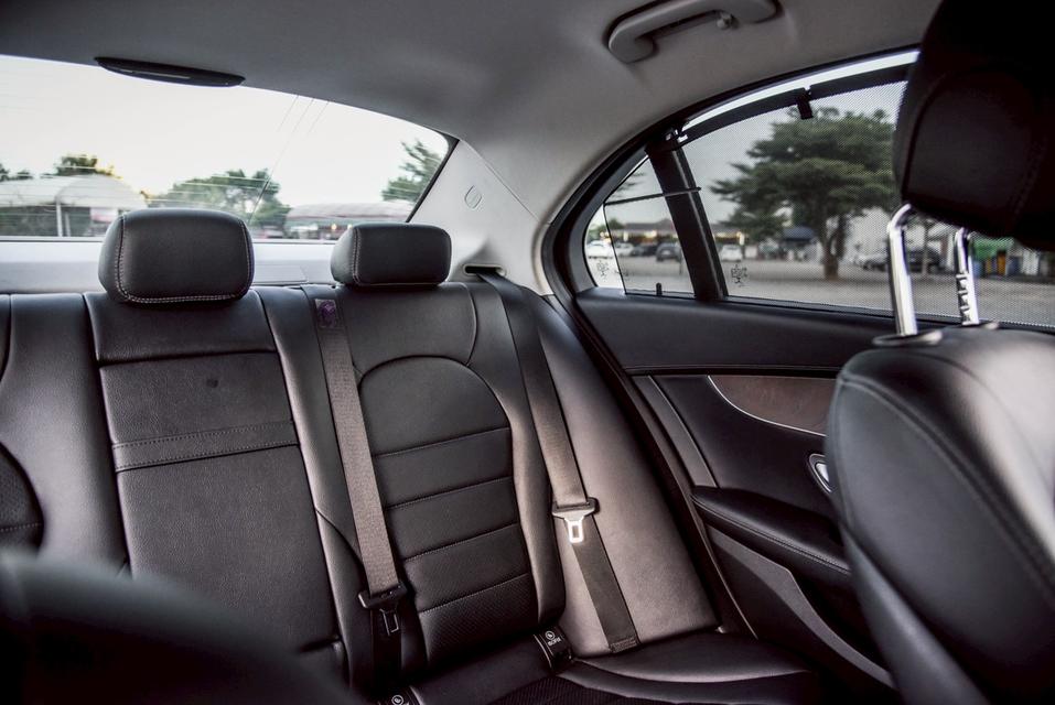รหัสรถ CBL7117 Mercedes-Benz C350e 2.0 Exclusive AT 2017 20