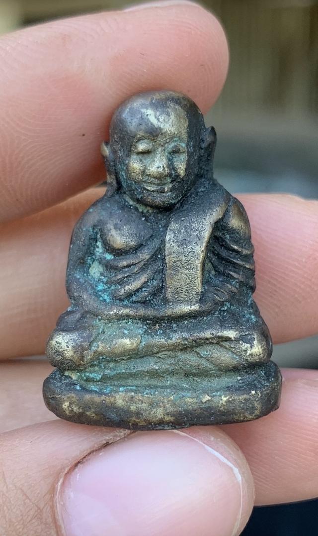 รูปหล่อหลวงพ่อเงิน ไม่รู้พิมพ์