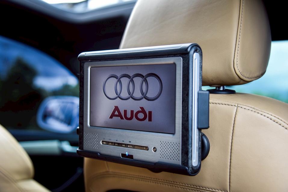 รหัสรถ CBL7567 Audi Q5 2.0 TDI DPF Quattro AT 2011 10