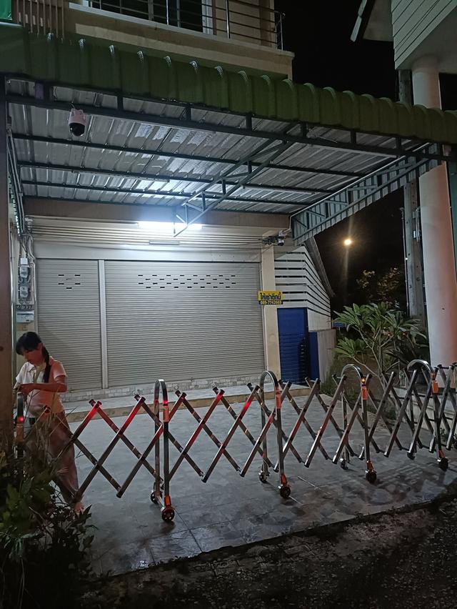 ขายอาคารพาณิชย์ 3 ชั้น ห้องมุม พื้นที่ข้างใหญ่พิเศษ 38 ตร.ว. ทำเลทองติดถนนวงแหวนรอบ 2 หางดง เชียงใหม่ 4
