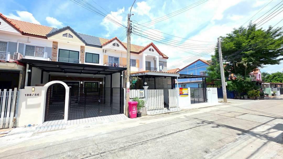 หมู่บ้าน ณ นนท์  (ต้นซอยวัดลาดปลาดุก) ทาวน์เฮาส์  2 ชั้น บ้านตกแต่งสวยพร้อมอยู่  ต่อเติมครัวและโรงรถ 20