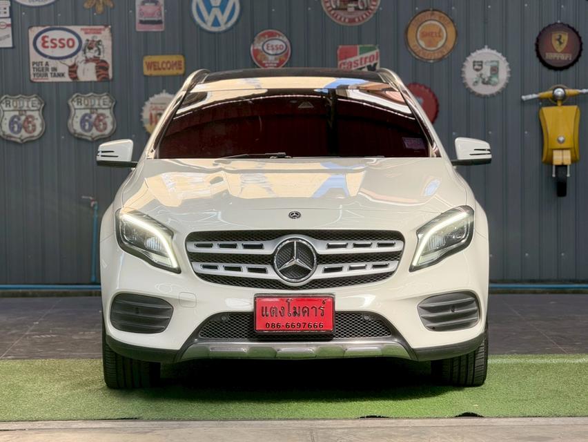 MERCEDES-BENZ GLA250 2.0 AMG Dynamic w156 ปี 2018