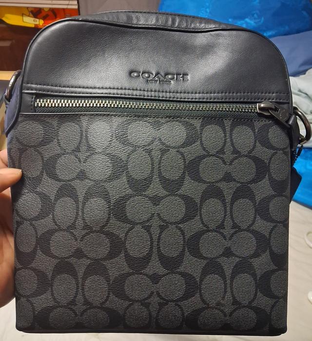 กระเป๋าสะพายข้างผู้ชาย Coach รุ่น Houston Flight Bag (ของแท้)